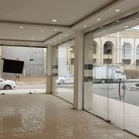 ملک تجاري • شارع ١٥م • قاعة ٢٠٠م