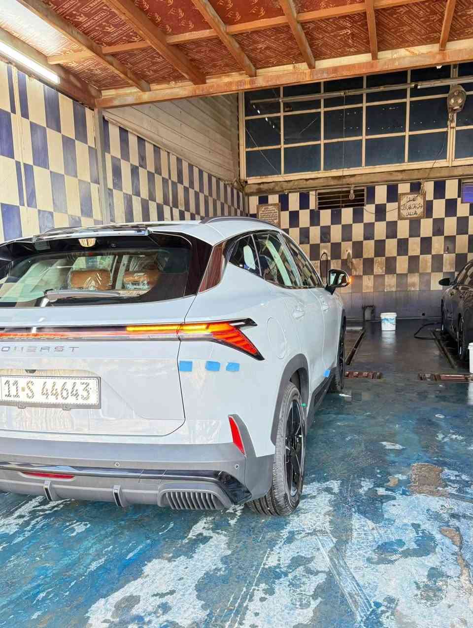 سوئيست S06 1.6L LUXURY🚘🚘
✅موديل 2026 /1600 تيربو لون اسمنتي ✅ماشية300 كيلو فقط مسافة الترقيم ضمان 10 سنوات من شركة هرلم 

✅شاشة ترفيه 15.6 ويل 19 + فتحة سقف بانوراما بطول 1.1 متر. أنظمة الأمان: 6 وسائد هوائية، ABS، ESC، حساسات خلفية، تحذير من التصادم الخلفي مقعد سائق كهربائي، تبريد بالثلاجة، شاحن لاسلكي، تشغيل عن بعد، دخول ذكي كاميرات 460 درجه أوتو هولد، مساعد صعود ونزول المرتفعات، أبل كار بلاي وأندرويد أوتو لاسلكي، 8 سماعات. بعد كلش هواي موصفات  

👈العنوان _ بغداد _ ***********
اكتب تم لمعرفه السعر 💵خاص
