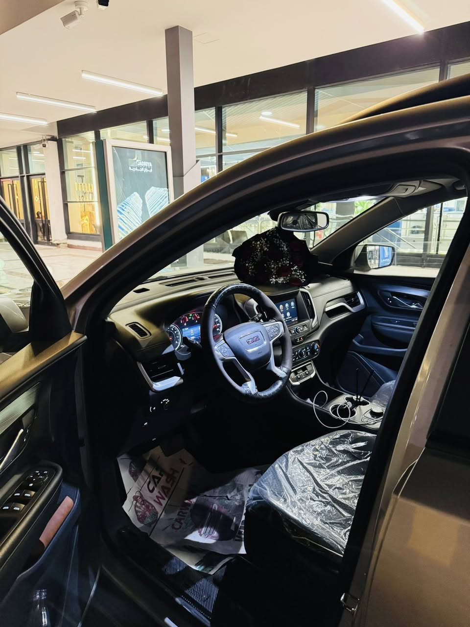 ♛ GMC TERRAIN ♛ SLE 2022
جمسي تيران

حادث السيارة جداً بسيط قبق جنطة وتم تعديلة

سنة الصنع : 2022

عداد المسافة : 40 

 حجم المحرك : 1.5 توربو 

4 سلندر 

كير دگم من 9 سرعات 

5 بصمات + بصمة تشغيل 

تشغيل عن بعد 

نظام ابل كار بلاي + اندرويد اوتو 

تنبيه خروج عن المسار 

مثبت سرعة 

تدفئة كشنات 

وضعية القيادة في الطرق الوعرة 

رادار امامي وتحذير قبل التصادم 

شاشة حجم 8

مصابيح امامية وخلفية LED 

LED نهاري 

نظام ABS 

سايد بريك بصمة 

تبريد قطعتين 

مواصفاتها المعروفة لفئة SLE 

سيارة جديدة وجاهزة على وضع الشركة رقم اربيل الدولي 

عنوان. السيارة بغداد / الكاظمية 

سعر السيارة 200 وبيها مجال

تقاصيل اكثر الاتصال على الرقم ***********
