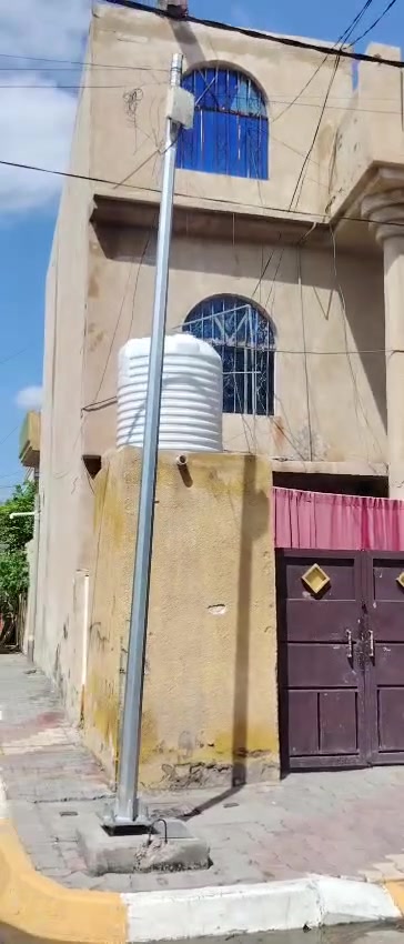 بيت للبيع – في التحرير قرب الجاهزة
بيت ركن مميز جداً بموقع حيوي قريب شارع الجاهزة ومدرسة المسرة
مساحة السند 109م والواقع الحالي أوسع (حوالي150م)
✔️ مشتمل مفصول فوق
✔️ موقع زاوية (إنارة وتهوية ممتازة)
✔️ شارع مرتب وقريب خدمات
✔️ مناسب للسكن أو الاستثمار
📍 موقع مطلوب جداً وسهل الوصول
للتواصل على الرقم *********** السعر 155بي مجال
