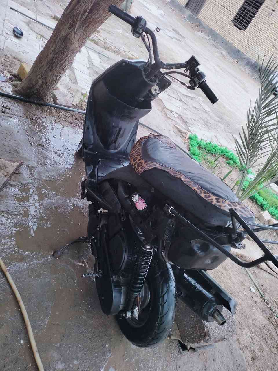 سلام عليكم ماكس عدله طافيه ابيع كومه حديد كفراته كامله ماعرف شني عطله السعر 200 قفله كلش المكان ناصريه مركز ***********
