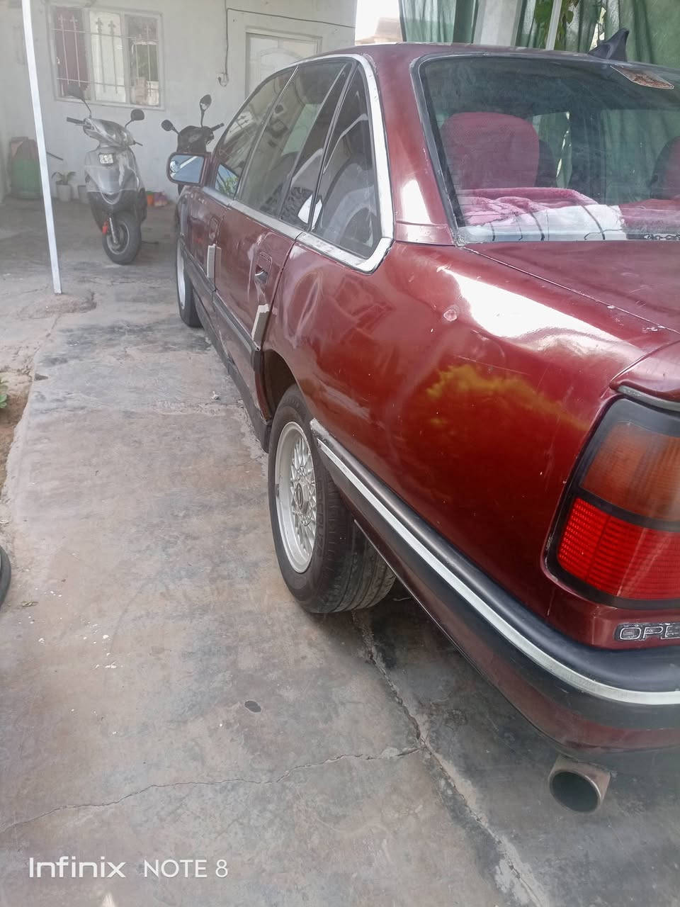 السلام عليكم اوبل سيناتور 92 سنويه منتهيه رقم ديالى تحويل مكينه وكير بطه مكفولات فتحه كل الكهربائيات شغاله عدا التبريد ترايك وين ميعجبك السعر 28 ديالى المقداديه *********** للتواصل اتصل او واتساب
