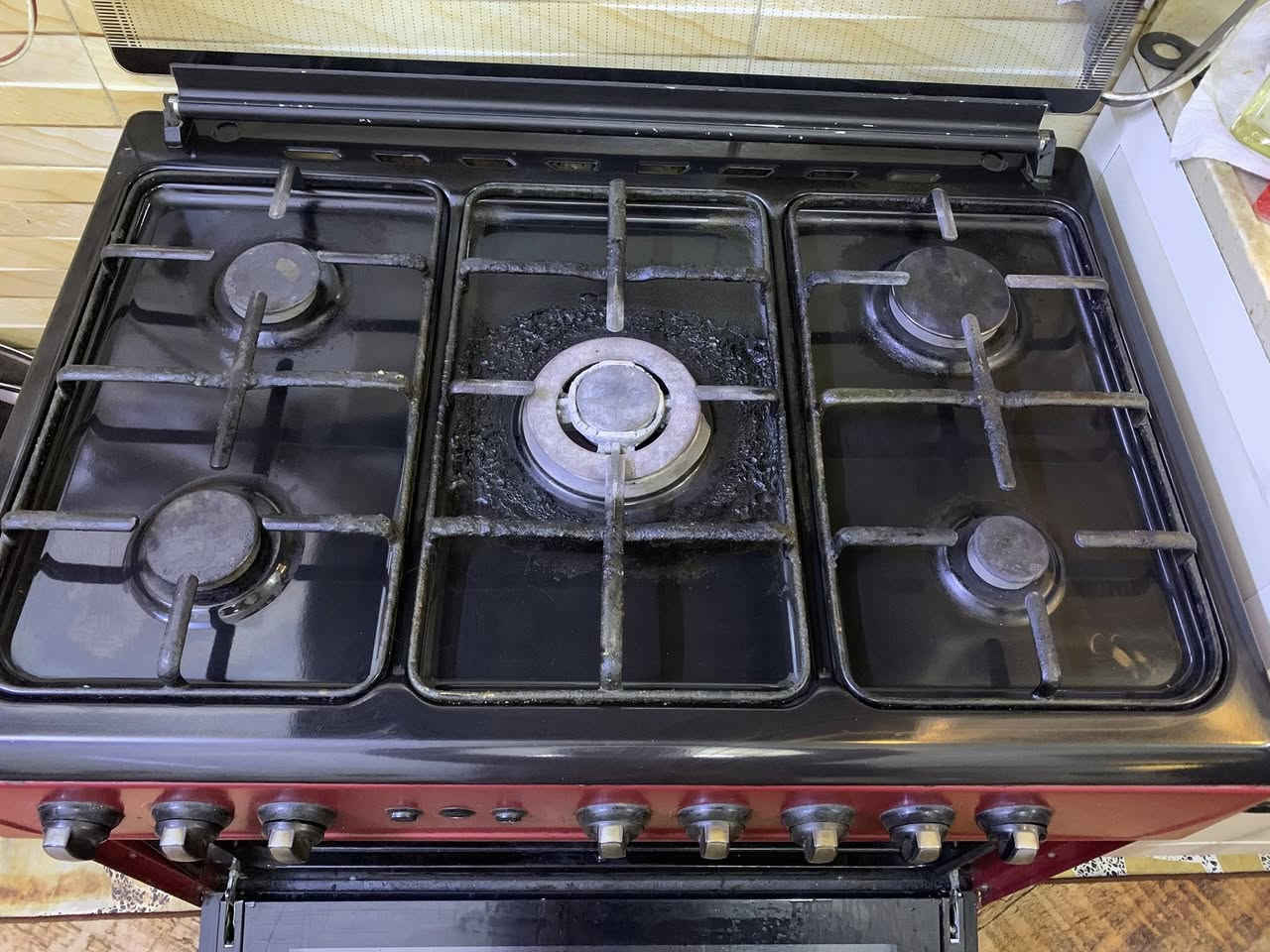 طباخ للبيع 
٥ عيون شغال والفرن شغال سعر ١٠٠ الف وبعد بي مجال 
للاستفسار خاص


**إذا كنت صاحب هذا الإعلان وتريد حذفه لأي سبب، رجاءا أرسل رسالة إلى الدعم الفني**