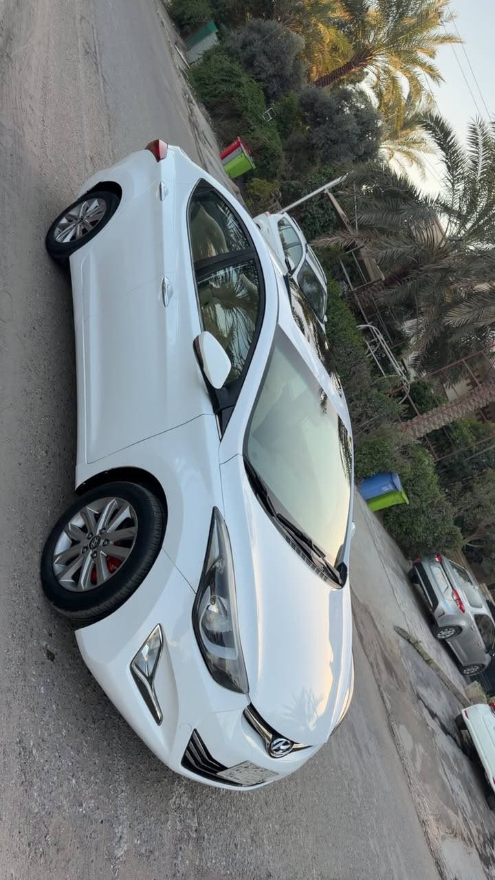 رمضان كريم عليكم النترا 2015 خليجي مصبوغه حزام بدون دواخل بسب الشخوط صدر كير مكينه تبريد صبغ كله جديد السعر 109 ورقه وبيه مجال بسيط مكاني بغداد العامرية ***********
