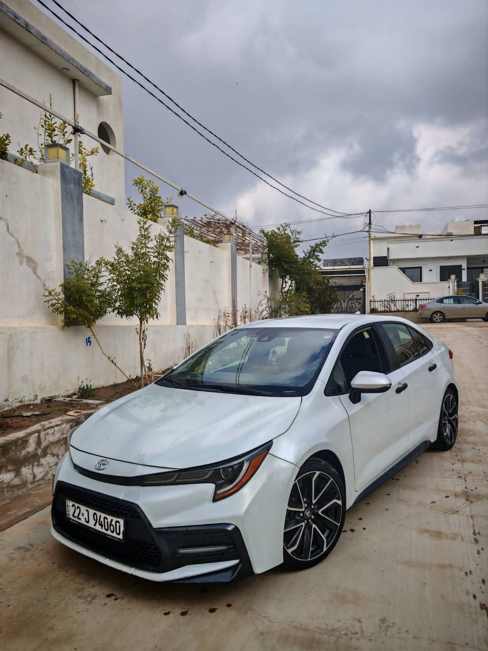 سلام عليكم كورلا موديل 2022
موصفات
SE
لون لولوي
رقم أربيل
محرك 20
سياره نص فول
بانزين
بيها 3 قطع وشوي بارد
سعرها ١٣٦ وبي مجال
سياره موجوده ب كركوك شوراو
رقم الهاتف ***********
