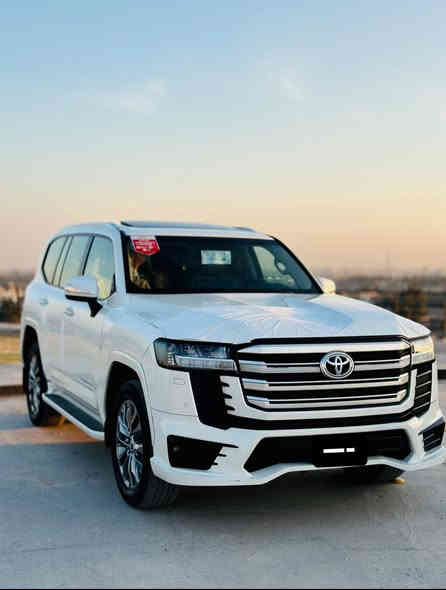 تويوتا لاندكروز 2024 بريم ليمتد 
‏ماشية 25 ألف 
‏ مواصفات GXR
‌‎ضمان شركة SAS
كل غراض بلادي موجود
رقم بغداد الجديد 
‌‎المواصفات :
- محرك 6 سلندر 
‌‎- فتحة سقف ( سلايد ) 
-٣ شاشات 
- شاشات ترفيه خلفية
‌‎- مقاعد جلد 
‌‎- مقاعد كهربائية 
- مقاعد امامية تبريد 
- ⁠تبريد وتدفئة امامي خلفي 
‌‎- بصمة الابواب 
‌‎- صندوق كهربائي
‌‎- مصابيح LED و زينون
-7 راكب 
-شحن واير ليس 
-حساس امامي خلفي
السعر / 710 وبيها مجال 
📍بابل /الحله 
***********
