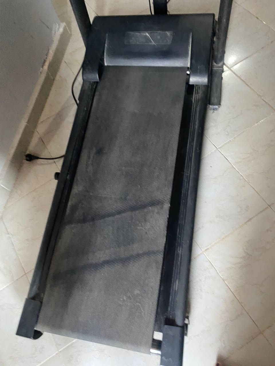 مشايه كهربائية مستعمله تم تغير السير وبتعلق وقت التشغيل لازم تحاول كذا مره المكان حدائق اكتوبر السعر ٥٠٠٠ التواصل على الخاص فقط وشكرا


**إذا كنت صاحب هذا الإعلان وتريد حذفه لأي سبب، رجاءا أرسل رسالة إلى الدعم الفني**