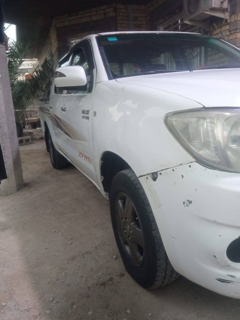 السلام عليكم
من رخصة المدير فلاوزه مديل ٨ متجايه شاصي مكفول رقم بغداد اصفر مكان البصرة المدينة باقي التفاصيل
*********** / السعر ٩٠
