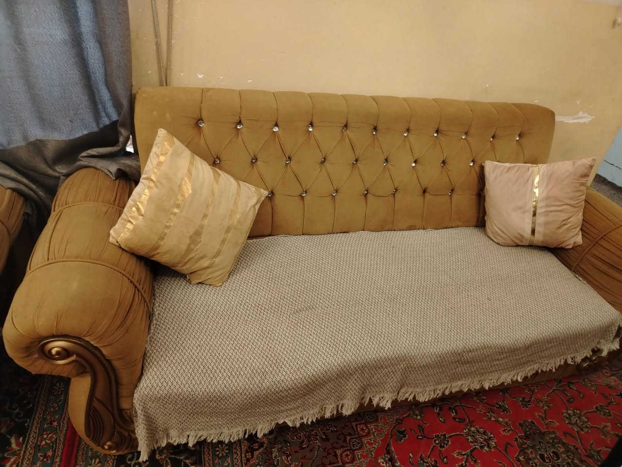 قنفات 2 مستعملات
للبيع في النجف *********** وتساب
