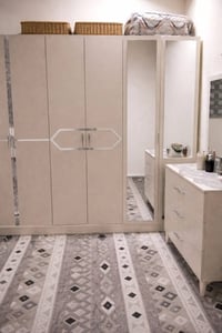 غرفة نوم للبيع كلش نظيفة التواصل واتس 07726555001 07868000117