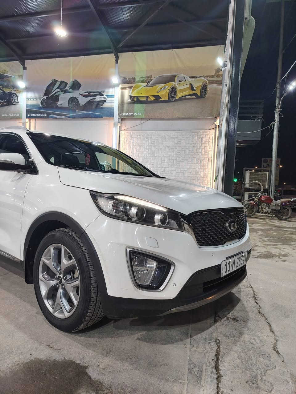 السلام عليكم 👋
كيا سورنتو خليجي🚗🚗
الموديل 2017💯
رقم بغداد الدولي جاهز تحويل مباشر 👍
المواصفات 
بصمة تشغيل وبصمة أبواب
 ويل كب كبير كروم
فول تحكم ستيرن 
لدات أمامي
دوش لايت
شاشة كبيرة و كامرة خلفية
بردات جانبية
كشنات كهربائية
بك لايت لد
مقاعد7 راكب
محرك 6 سلندر /3300
السعر / 20500$
السيارة حلوة وجاهزة من جميع النواحي بدون أي نقص
للتواصل والاستفسار الاتصال على الارقام
 *********** واتس إب 📲
***********📞
الموقع:📍حلة _ حي الصحة _ مجاور فندق بابل
#معرض_الوليد_لتجارة_السيارات
انستا📲https://www.instagram.com/alwaleed_cars_1?igsh=MXMyOHN2bDJ6OXhvcg==
تيك توك 📲
https://www.tiktok.com/@alwaleed__cars1?_r=1&_t=ZS-91hXDqXB40A
