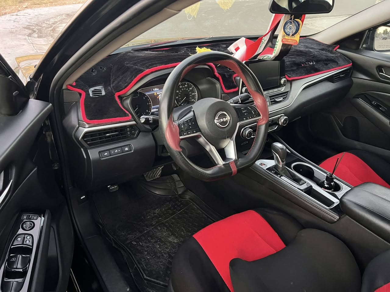 نيسان التيما موديل 2023 رقم بغداد تحويل ثانيوم
ماشيه 70

ميكانيك كله جديد 

تبريد ثلج 

بصمه 

سياره جديده 

ضرر 5قطع خارجي بس صبغ بدون دواخل ابيعلك حزام

مكان ديالى 

رقم ***********

السعر125بيه مجال
