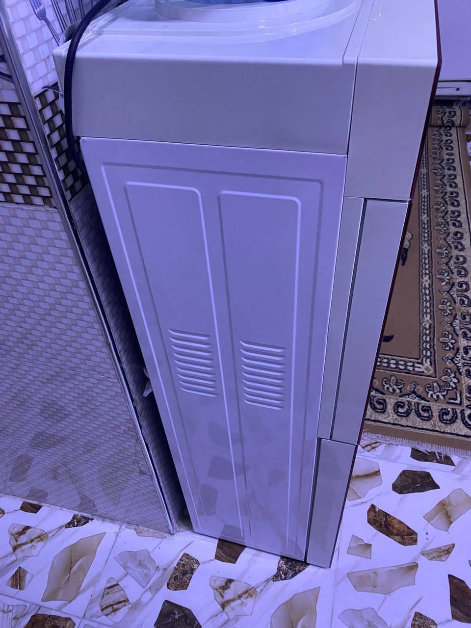 السلام عليكم براد للبيع نوعيه Lc ارقه نوعيه اخو الجديد مستخدم شي قليل شغال حار بارد ثلاجه سعر ٦٥مكاني كركوك حي عسكري لتواصل والستفسار عبر الرقم ***********
