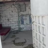 بيت للبيع • ٢٠٠م • شارع اسواق رياض