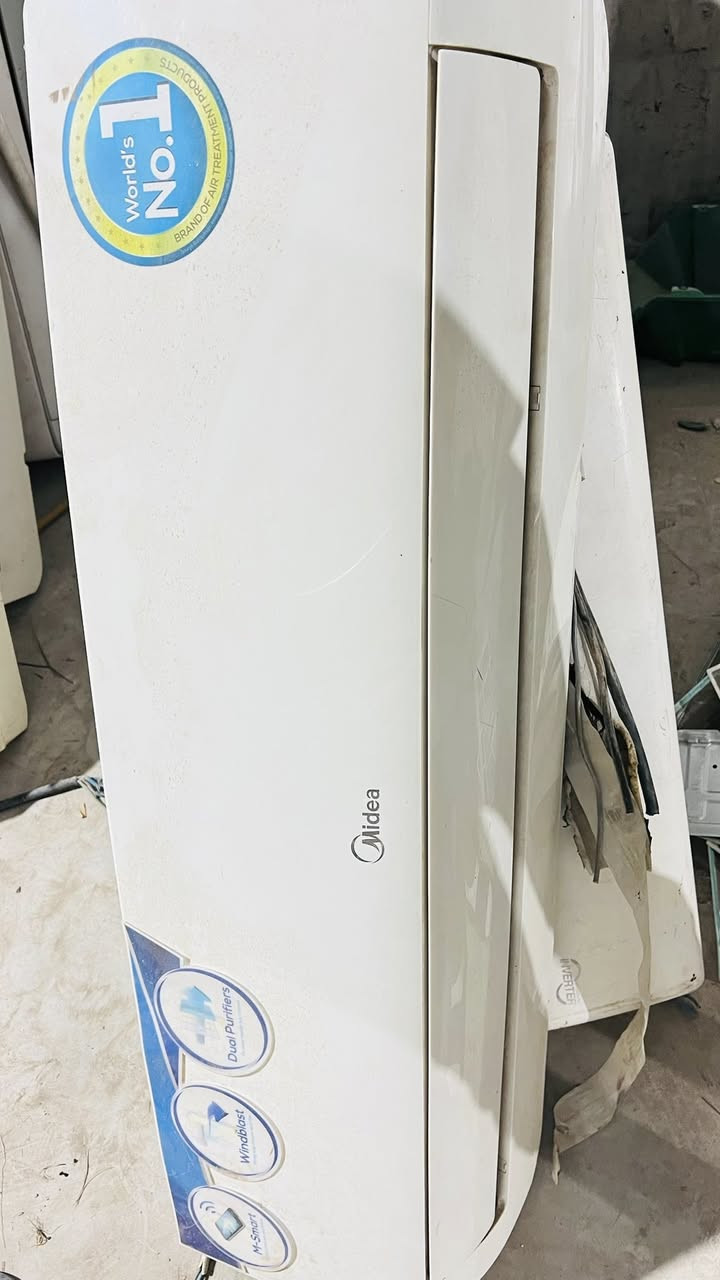 سبالت للبيع مستخدمة قليل سبلت كرافت انفيرتر طن واحد وسبلت توسوت طنين مقفول غازة شركة قطع داخليّة وخارجية بأنسب الأسعار اتصل وادلل ***********
