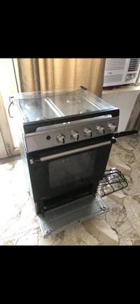 طباخ • نضيف • عين وحده تحتاجلها تصليح