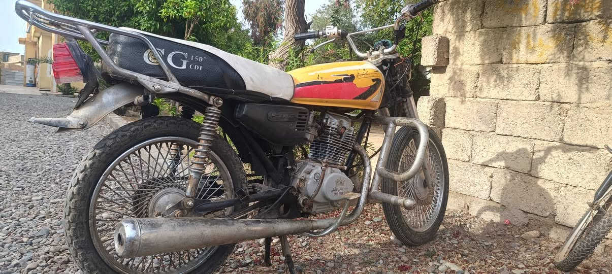 موطور ايراني للبيع اربعه كير شغال دبل تيل سعره 175 وبي مجال شيء قليل


**إذا كنت صاحب هذا الإعلان وتريد حذفه لأي سبب، رجاءا أرسل رسالة إلى الدعم الفني**