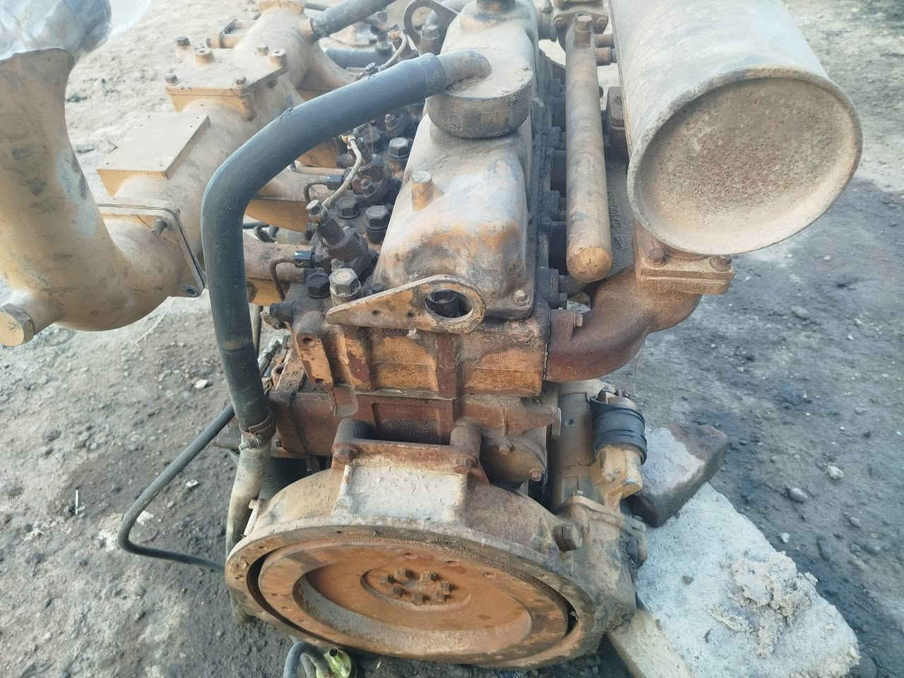 محرك صيني مال شفل صيني حجم 918لاصرف ولا بخار***********صاحب المحرك اني مكلف بلنشر
