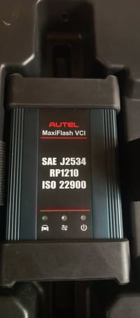 🔴 للبيع – جهاز 909 Autel MaxiSys (مستعمل شبه جديد) 📌 جهاز فحص سيارات A...