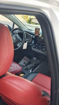 كورلا خليجي شكل الأمريكي موديل 25 مكفوله   فول مواصفات داخل احمر كراسي...