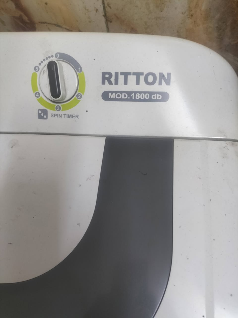 للبيع ثلاجة بلازمه سوداء22قدم نوع ديفا كورى وغساله وزن 18كيلو


**إذا كنت صاحب هذا الإعلان وتريد حذفه لأي سبب، رجاءا أرسل رسالة إلى الدعم الفني**