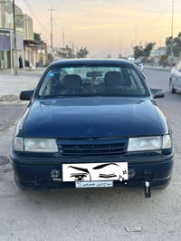 فكترا • ١٩٩٠ • حجم ٢.٠