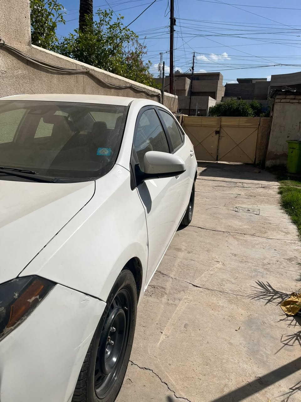 السلام عليكم كورلا ٢٠١٩ وارد امريكي le 
حادث سرقة موضح بالصور بدون دواخل بدون ايرباك قطعة وحدة صبغ 
محرك ١٨٠٠ 
 ماشية ١١٣ ميل  
صدر جديد 
تخم تاير جديد 
السعر ١٣٨$
العنوان بغداد الكرخ 
رقم الهاتف ***********
واتساب
