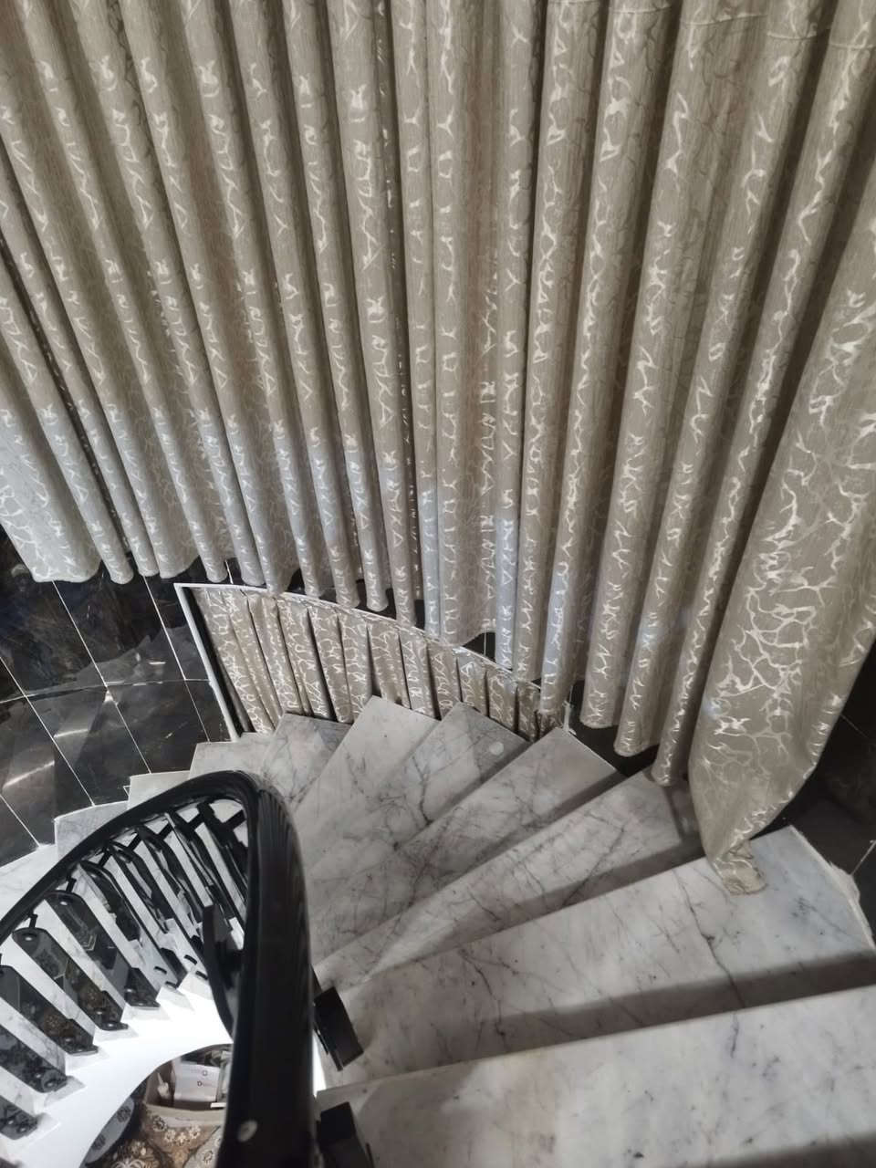 السلام عليكم متابعينا الكرام 
اخر اعمالنا في قسم الستائر 
زورونا وستجدون كل ما هو جديد ومميز 
النجف الاشرف المشخاب شارع الوكفة 
مجمع ومحلات سيد صاحب الميالي مجاور مجمع الحداد 
@أبرز المعجبين


**إذا كنت صاحب هذا الإعلان وتريد حذفه لأي سبب، رجاءا أرسل رسالة إلى الدعم الفني**