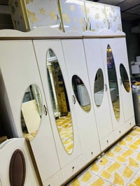 للبيع.. اغراض منزليه مستعمله للاستفسار التواصل خاص او الاتصال على الرق...