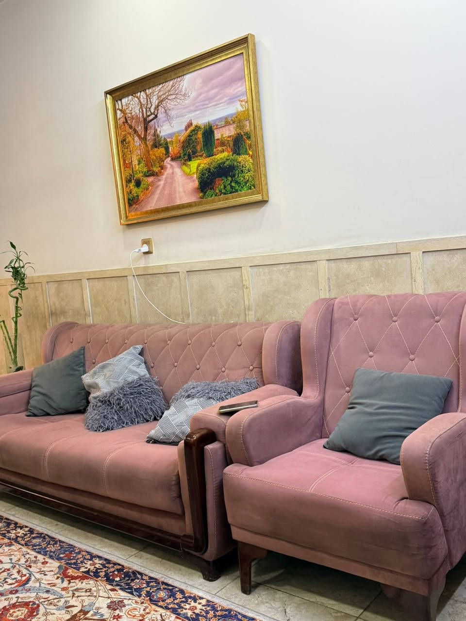 تخم مستعمل للبيع الاستخدام سنتين نضيف مرتب
المكان بغداد الشعب السعر 425 وبي مجال 

***********
