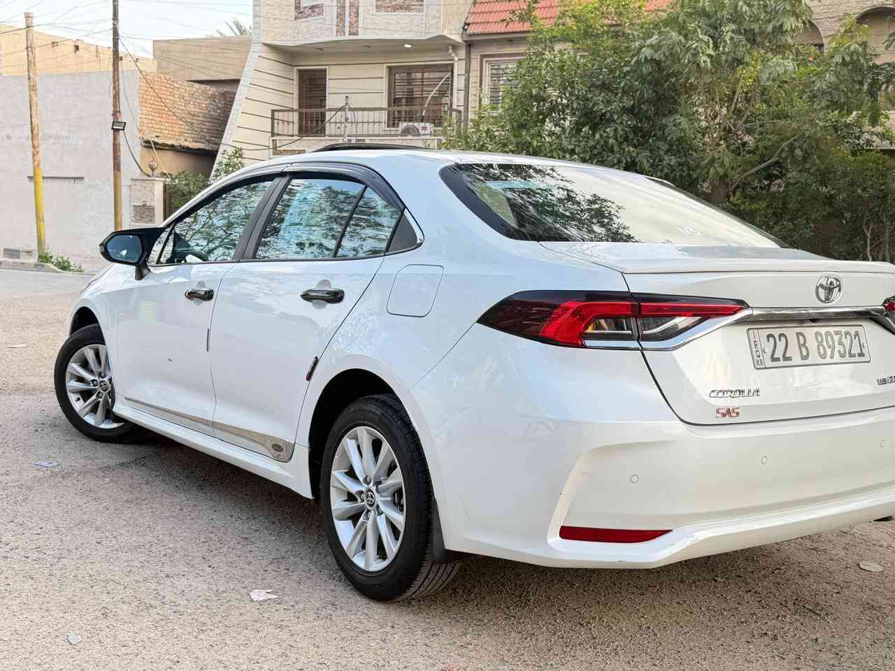 السلام عليكم
للبيع كورلا ساز ٢٠٢٣بانزين 

رقم اربيل تحويل ثاني يوم 

فتحه 
بصمه ابواب بصمه تشغيل 
حساس امامي خلفي 
ويل كروم 
لايت زنون 
شاشه كبيره 
ماشيه ٢٤الف كيلو 
٣انضمه قياده 

ملاحضه كفاله عامه 

مكاني بغداد حي الاعلام 
***********
***********
