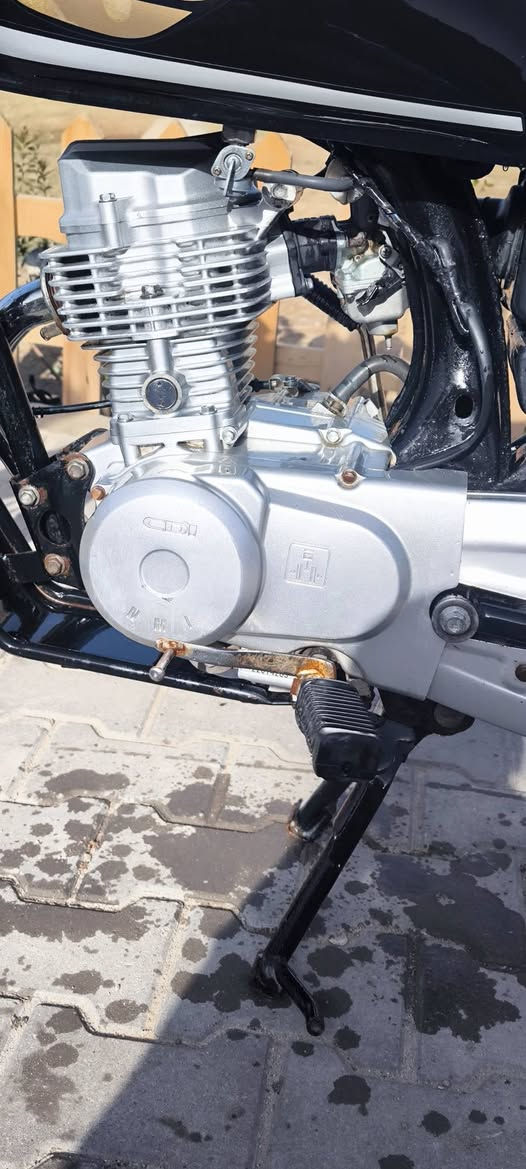 دراجة أدوات ادوات مكفولة من السرقة دراجة جديده ونضيفة كلش سعر 600


**إذا كنت صاحب هذا الإعلان وتريد حذفه لأي سبب، رجاءا أرسل رسالة إلى الدعم الفني**