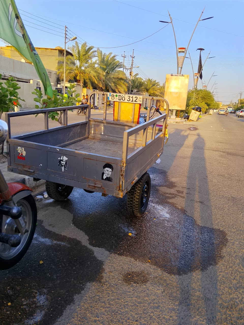 السلام عليكم ستوته للبيع ادوات كلك كلك الستوته المكينه توه شادهة بس كامت وما جفتتهة دخن وتنقص الستوته اكسن لطش رنك. 13مال سايبه الشاصي نضيف لاطاكه ركبه ولاشي قطرت لحيم ما بي الشاصي اكفلهة لك عشاير العنوان البصره القرنه الشرش رقم الهاتف ***********
