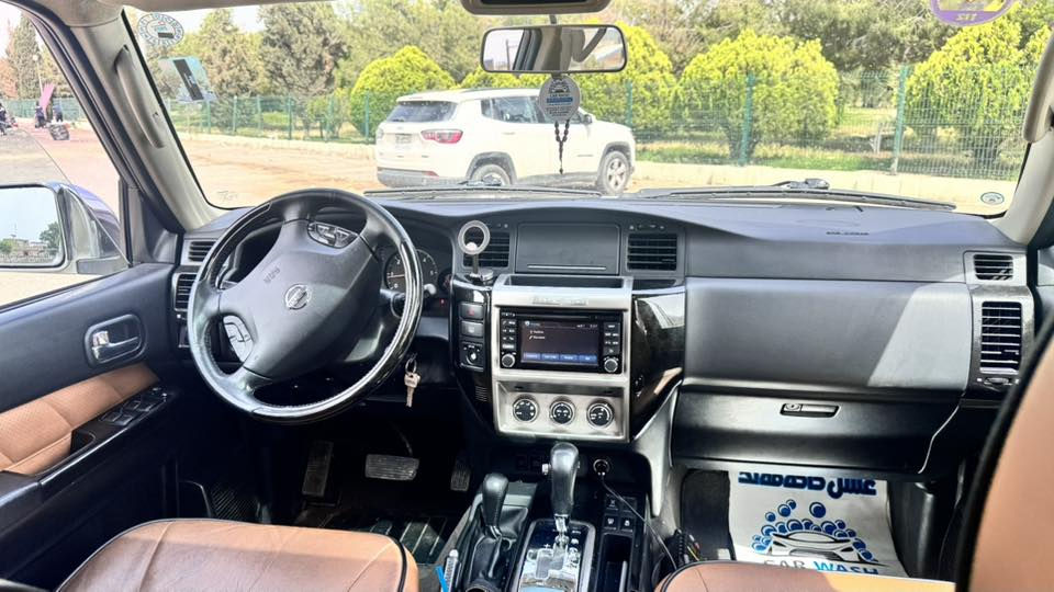 باترول سوبر سفاري ٢٠١٩ اصلي
ماشي ٨٨ الف كيلومتر حقيقي
لونين بيلادي 
كامل مواصفات
وينج وارن امريكي ، ثلاجة ، 
كير و محرك بشرط
ما بيها نواقص 
رقم دهوك تتحول ثاني يوم 
بيها ٥ قطعة صبغ بدون ايرباك 
سعر ٢٩٠$
***********
