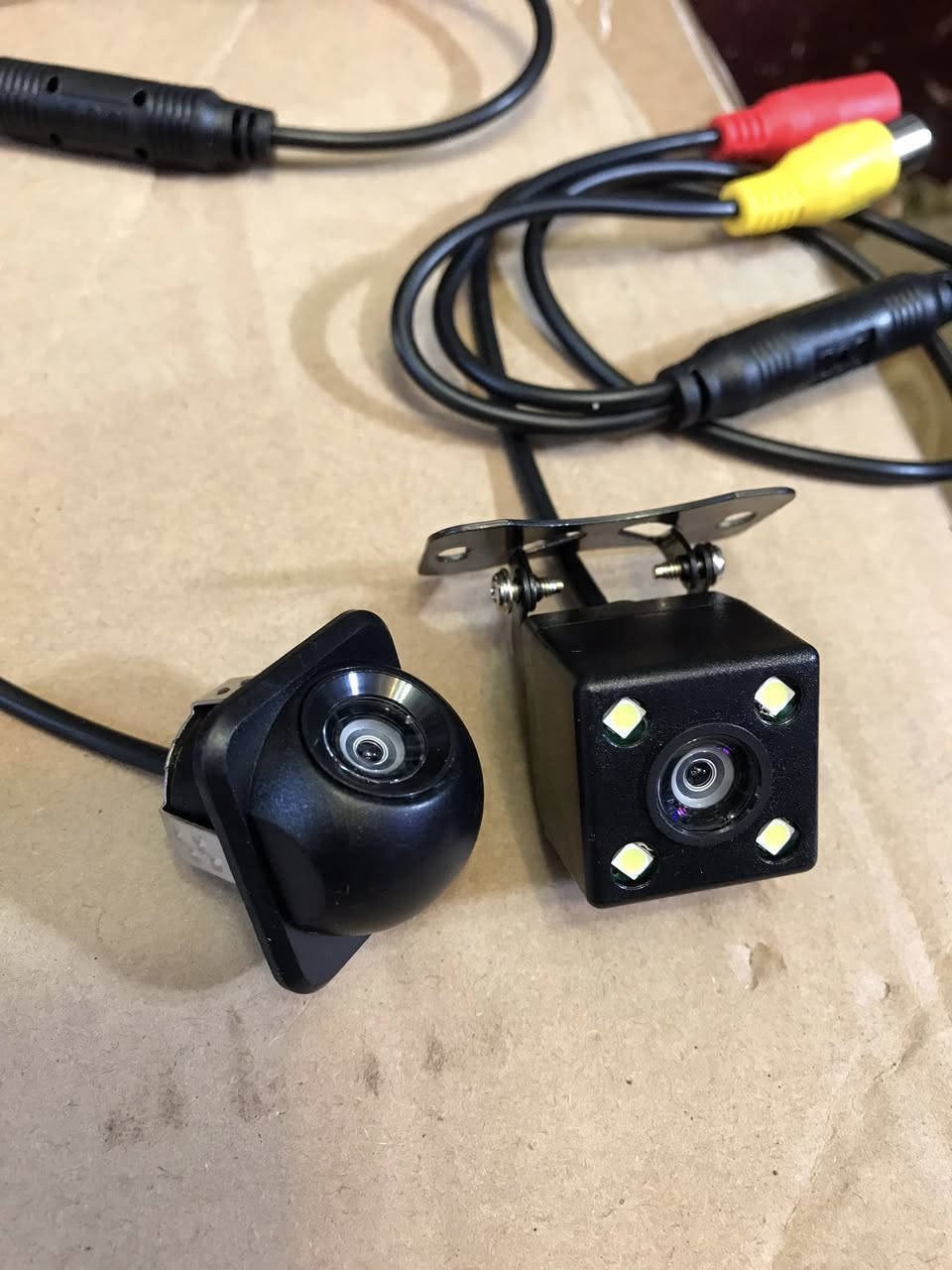 شاشات أندرويد فول وضوح 4k
شاشة كزاز سريعة اللمس تاج حراري  

تنزيل برامج  من الانترنيت

ذاكرة داخلية 

ذاكرة خارجية 

راديو  fm  am

تحكم ستيرن 

بلوتوث

واي فاي 

سوق بلي

دبل بروسسر  معالج قوي 

تدعم تشغيل الكامرات 

الفيشة بلادية 

                                                                     ***********  واتس أب
