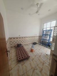 بيت مساحة 100 متر / واجهية 5 متر ونزال 20/ طابو ملك صرف   بناء طابوك /...