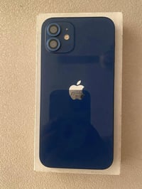 آيفون 12 عادي ذاكرة 256 بطارية 95 الجهاز مكفول من كلشي بلادي سعر 450 و...