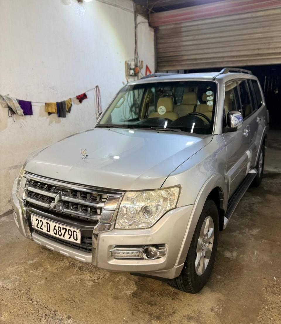 ميتسوبشي باجيرو 2018 اربيل 
٣٥٠٠ محرك ماشية ١٨٥ الف
مو حبتور شمالية لا جلد ولا دمام  
مابيها أي خلل او نقص 
السيارة حيل جديدة و نظيفة 
سنوية و هزة جديدة 

🛑 السعر سوي تعليق يصل مباشرة 🤖 

مكاني نجف
تحويل ثاني يوم 

رقم صاحب السيارة 
***********
