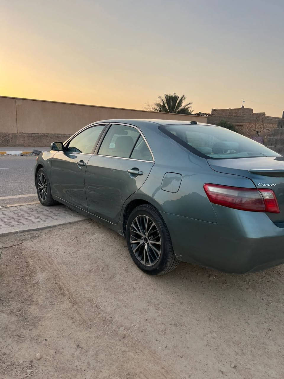 للبيع فقط بدون مراوس ☝️ 
كامري 2008 امريكي رقم جديد سليمانيه بسمي
👆 بدون ضرر👆 بدون صبغ 👆 فقط دعاميات مصبوغه 
صدر امامي وخلفي وتخم تاير ويل كب وكهربائيات وتبريد كله جاهز محرك بي تنقيص باقي سياره شوف العين مكاني حديثه الشراي يتصل ***********
