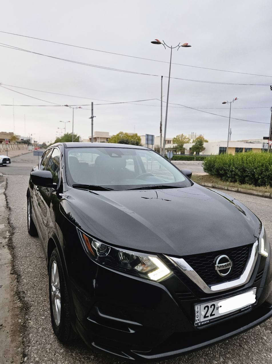 نیسسان رۆگ سپۆرت ٢٠٢١ 
سەیارەکە مواسەفات S ی دەبل ئەکسلە . مەکینە ٤ پستنی بێ تۆربۆیە ... 
٥٠ هەزار رۆیشتیە.  بستەک دەرگای پشت سەکن تەعدیلە باقی هیچی دی نیە دەعامیەکانیشی بۆیاغی نیە.
ئێرباگ بەس شان بویتەوە 
 گێر و مەکینە و کارەبایاتی بەشەرت.  رەقەم و سەنەوی نوێییە 
JN1BJ1AW9MW662390
سعری ١٦٠ وەرەقە...
اربیل..
0750 052 1941 what's up + korek أربيل, العراق
