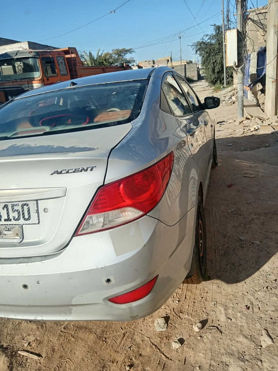 اكستن 2013 محرك1600 بيه 3 قطع صبغ النجف شارع للمطار السعر 70 //***********
