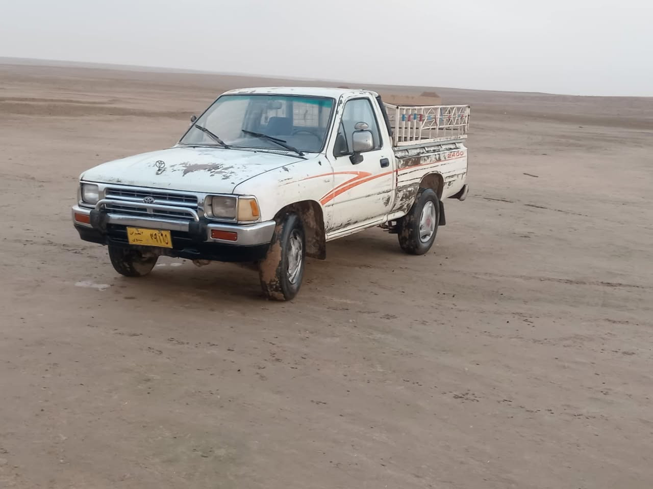 سلام عليكم بيكم تويوتا للبيع موديل 92 كير محرك شاصي اكسن صبغ كلو شرط السعر 43 بيها مجال رقم ***********
بدون محجل
