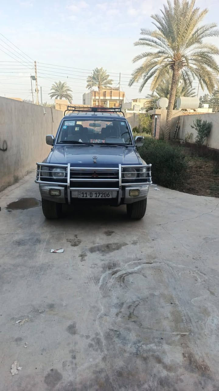 السلام عليكم باجيرو موديل ٩٩ رقم بغداد دولي بسمي سنويه جديدة محرك ٣٠٠٠ البلادي كير اوتماتيك يسره بلاد مكفولة من الصبغ والحادث تبريد شغال السعر ٦٥ مكانها بغداد المعامل ***********  أو  ***********
