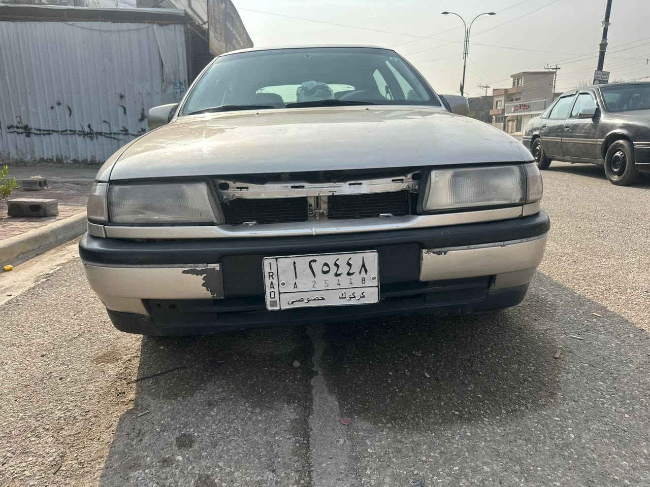 سلام عليكم 
اوبل فيكترا موديل 1992 سنوية ساقطة صارلها سنة ونص 
شرط التحويل و الغرامات 
بيها دفتر بنزين 
سيارة حلوة و نظيفة
سعر 45 و بيها مجال
اتصال ***********
