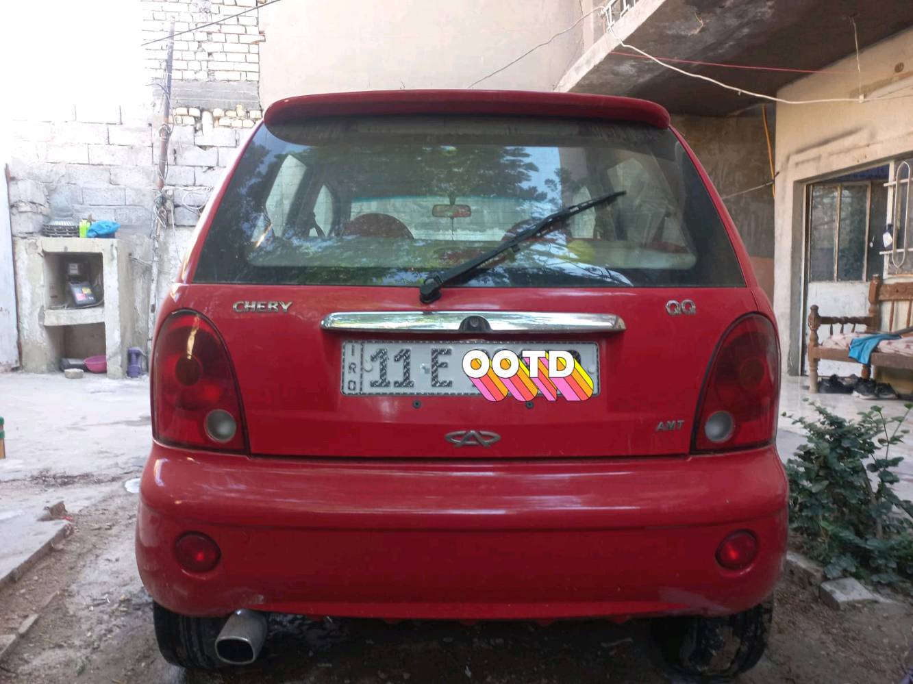    QQموديل 2013  بغدلد اوتماتيك ماشية 55لون احمر قطعه وحده صبغ بس البنيد 