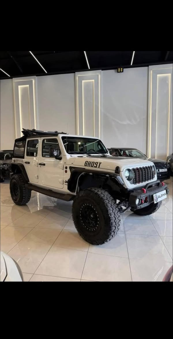 السلام عليكم جيب رانكلر  2021حادث سطحي بدون ايرباك مكفوله السياره كلش حلوه ومصروف عليهه هوايه بيع او مراوس حسب القناعه السعر 29,000
بيهه مجال 
مراوس رياضي 8سلندر ضربه خفيفه او كلين
للاستفسار***********
