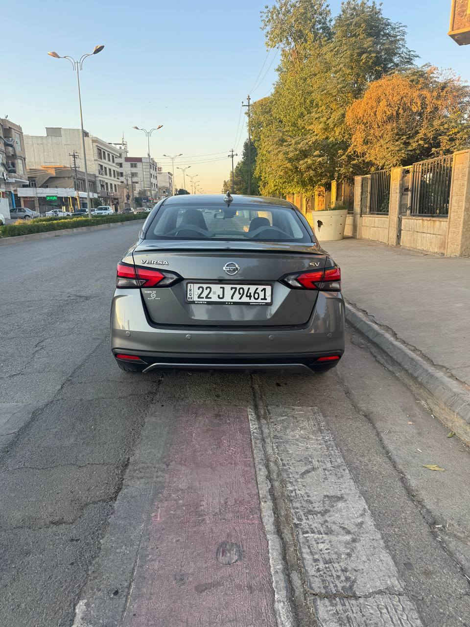 نیسان ڤێرسا 2020 مواسفات SV
٦٤ مایل رۆشتوە
دوو پارچە سبوغە( جامنغی لای سایق+ بۆنینت)
ئێرباگی سەلامەتە تەنها سوکان سیستەمە
گێر + مەکینە+ کارەباییات بەشەرت
هەموو ڕادارەکانی ئیشدەکات
سەنەوی نوێیە هەزەی بەسەر چوە
رەقەم خاوەن سەیارە
***********
113$ وەرەقە و کەمێک مەجال
3n1cn8ev9ll852844
