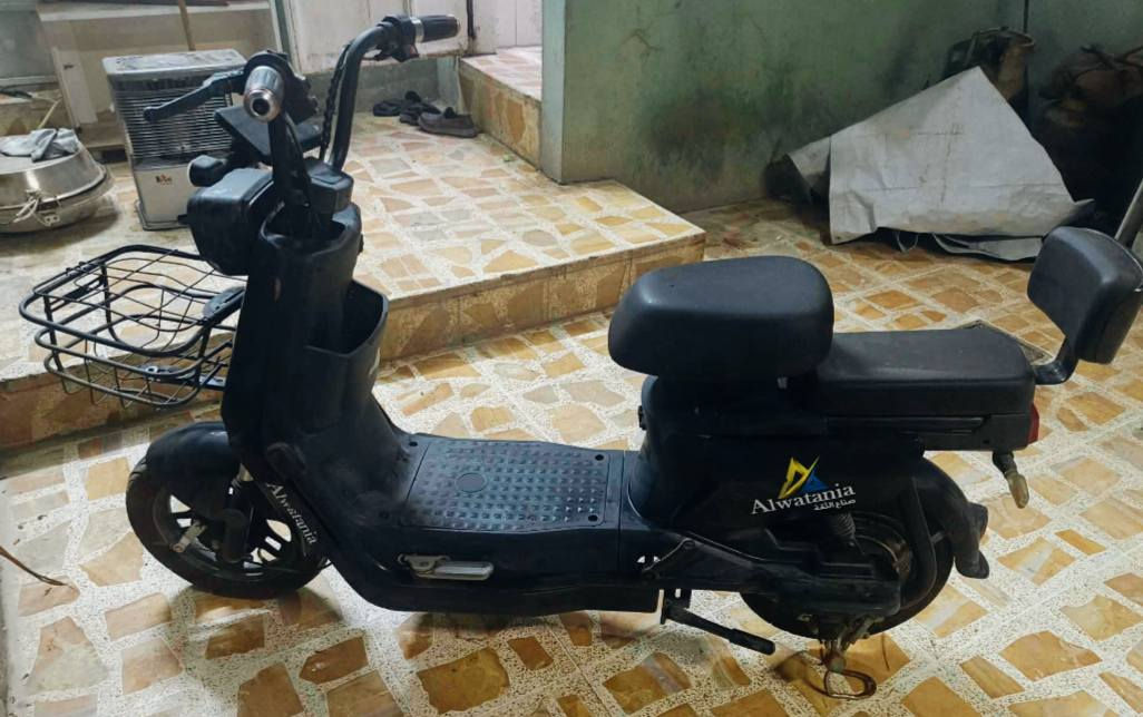 دراجة كهربائية مستخدمة كلش قليل السعر 375 ألف وبيها مجال . العنوان موصل حي البكر قرب جامع البديع للأستفسار
***********
