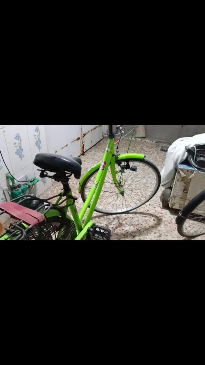 بايسكل لون تفاحي هوه واغراضه بسعر مناسب


**إذا كنت صاحب هذا الإعلان وتريد حذفه لأي سبب، رجاءا أرسل رسالة إلى الدعم الفني**