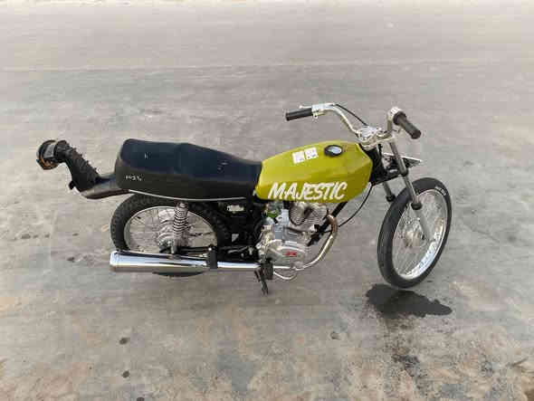 دراجه للبيع شاصي 21 والتعميره 25 رابيدو ابو باركود السعر خاص  ***********
